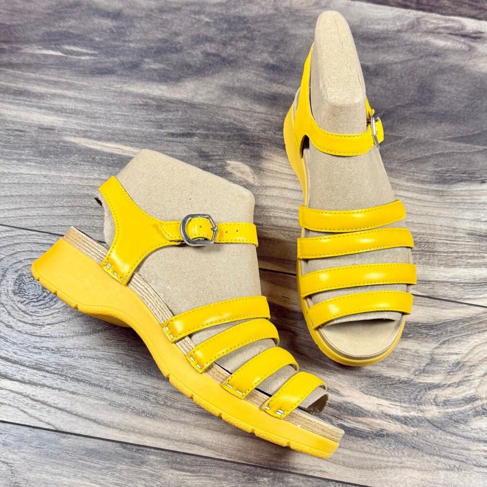 NEW Dansko Roxie Yellow Strappy Leather Clog Sandals 38 7.5-8 - Picture 2 of 12